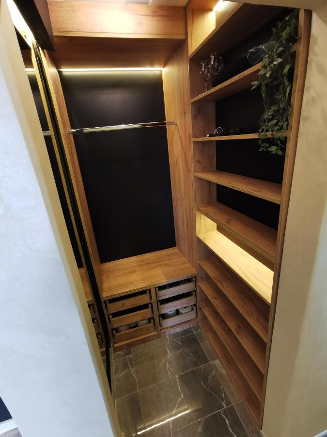Brend New Luxurious Apartment In Downtown With Free Parking Novi Sad Exteriér fotografie