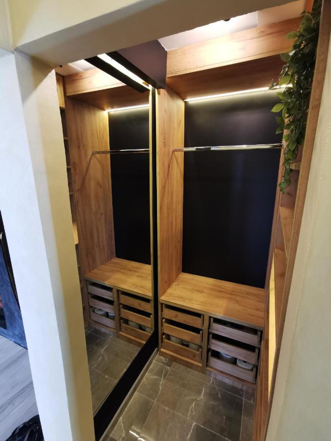 Brend New Luxurious Apartment In Downtown With Free Parking Novi Sad Exteriér fotografie