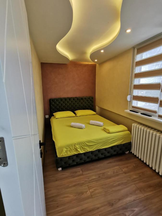 Brend New Luxurious Apartment In Downtown With Free Parking Novi Sad Exteriér fotografie